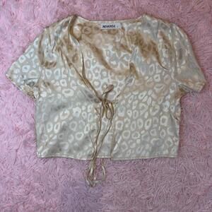 Reverse Leopard Print Tie Up Crop Top Size S #leopardprint #croptop #wild
